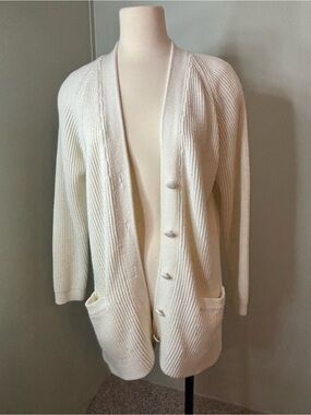 Classic Cream Ribbed Button-Front Cardigan Sweater‎